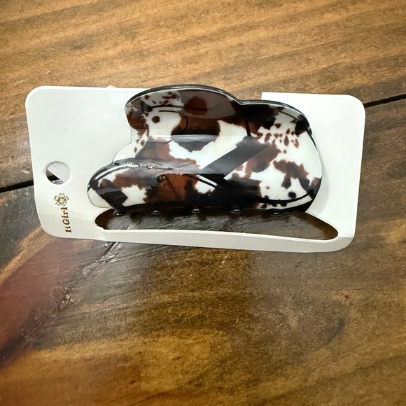 Accessories - Brown and White Cowboy 🤠 Hat hair claw